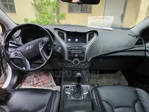 Hyundai Grandeur 2015 White