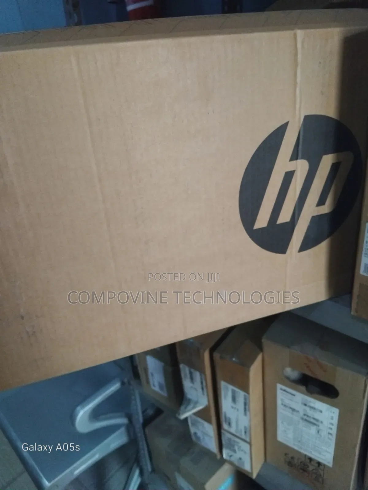 New Laptop HP 240 8GB Intel Core 3 SSD 512GB
