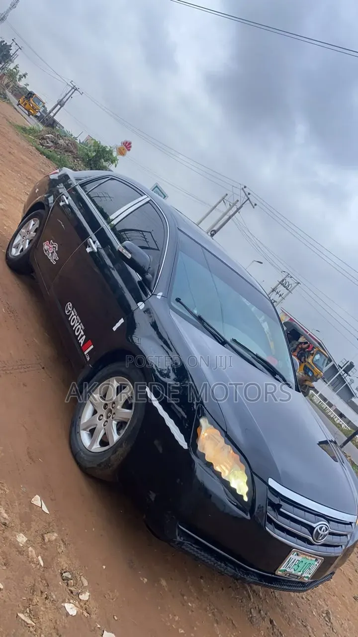 Toyota Avalon 2006 Black