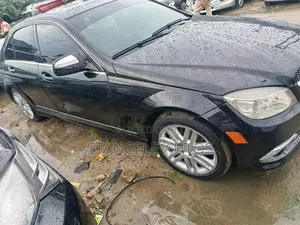 Mercedes-Benz C300 Luxury Sedan RWD (3.0L 6cyl 7A) 2008 Black