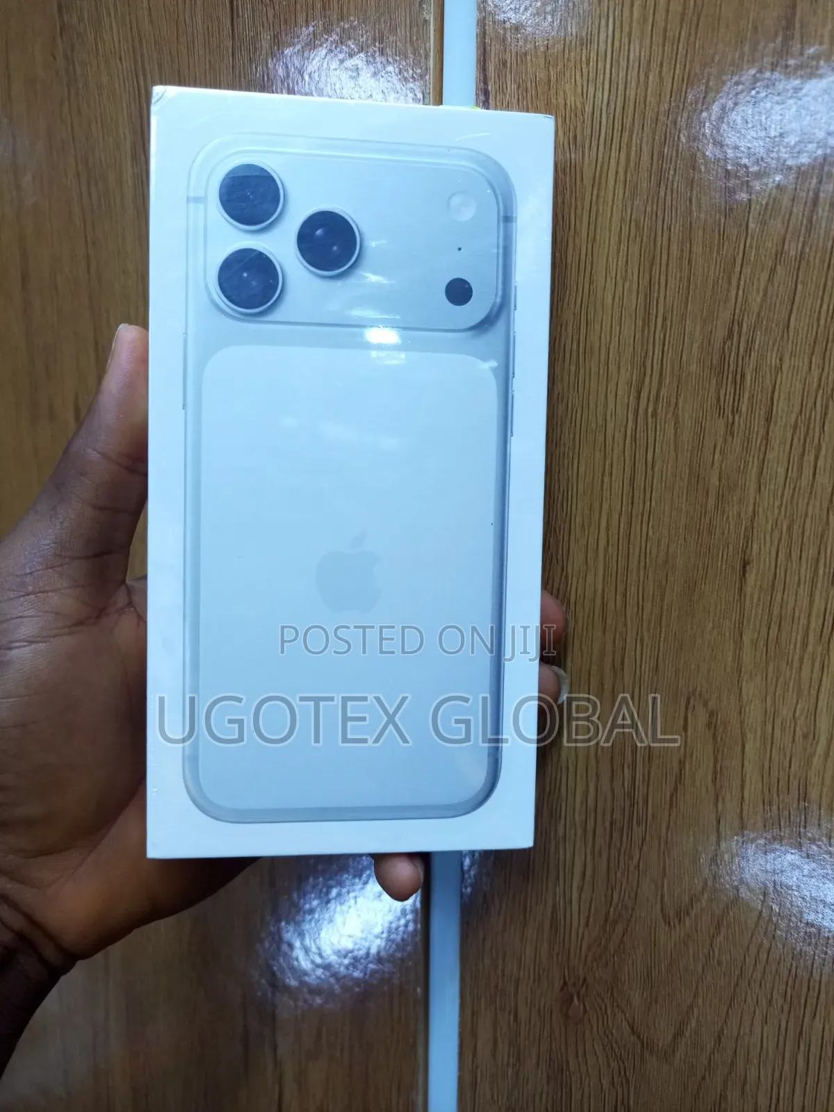 New Apple iPhone 17 Pro Max 256 GB White