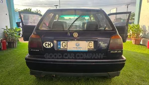 Volkswagen Golf 1999 Blue