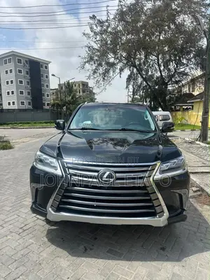Lexus LX 2017 Black