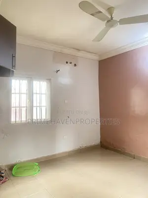 3bdrm Block of Flats in Kubwa for rent