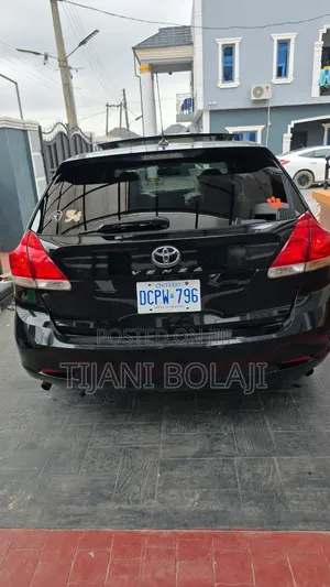 Toyota Venza 2010 Black