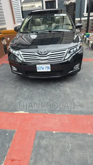 Toyota Venza 2010 Black