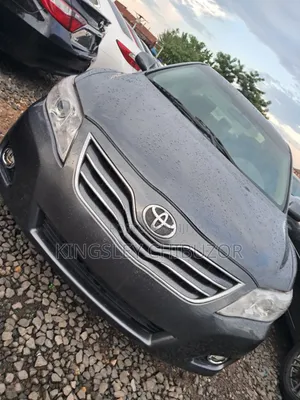 Toyota Camry 2010 Gray