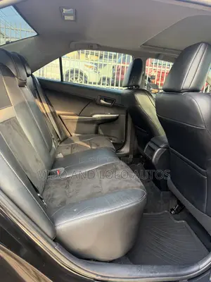 Toyota Camry SE V6 4dr Sedan (3.5L 6cyl 6A) 2012 Black