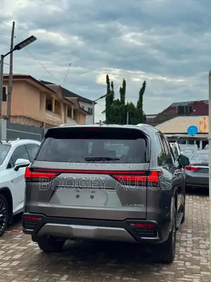 Lexus LX 2022 Gray