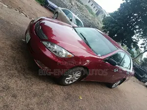 Toyota Camry 2005 Red