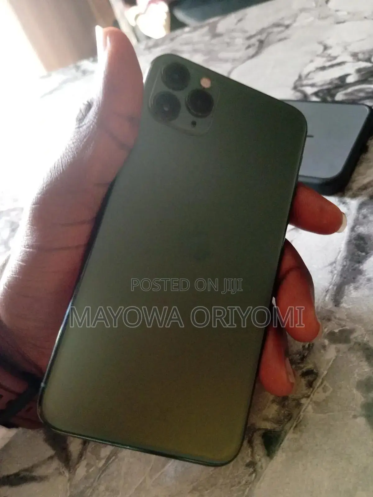 Apple iPhone 11 Pro Max 64 GB Green