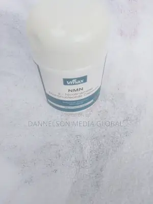 VMax NMN Capsules Slow Down Aging, Enhances Daily Vitality