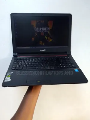 Laptop 8GB Intel Core i5 HDD 1T