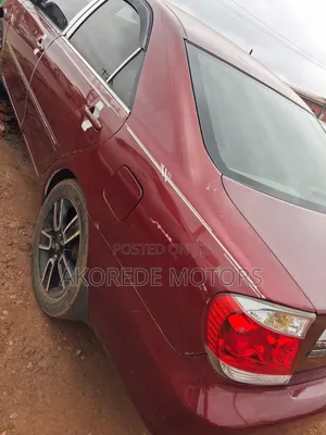 Toyota Camry 2005 Red