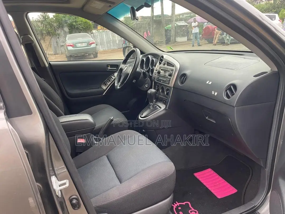Toyota Matrix 2007 Gray