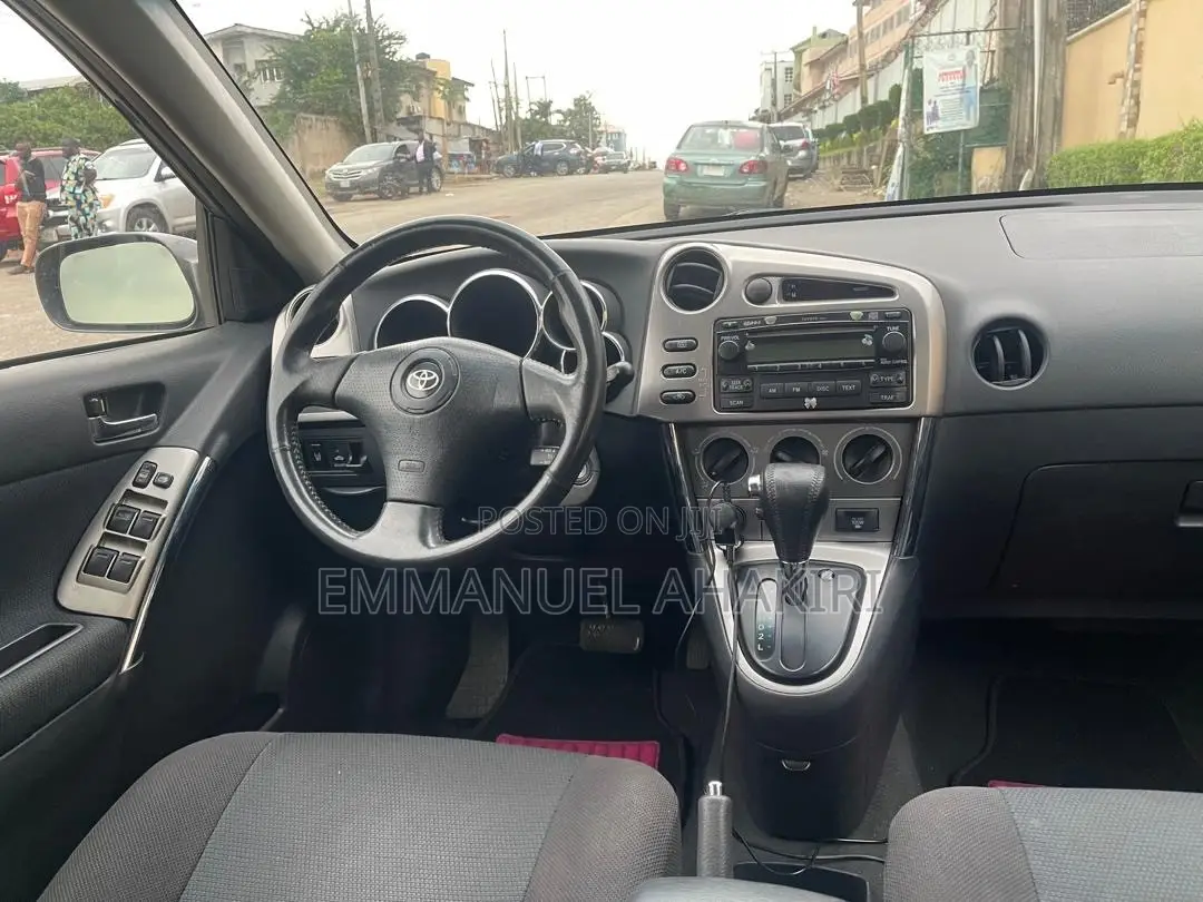 Toyota Matrix 2007 Gray