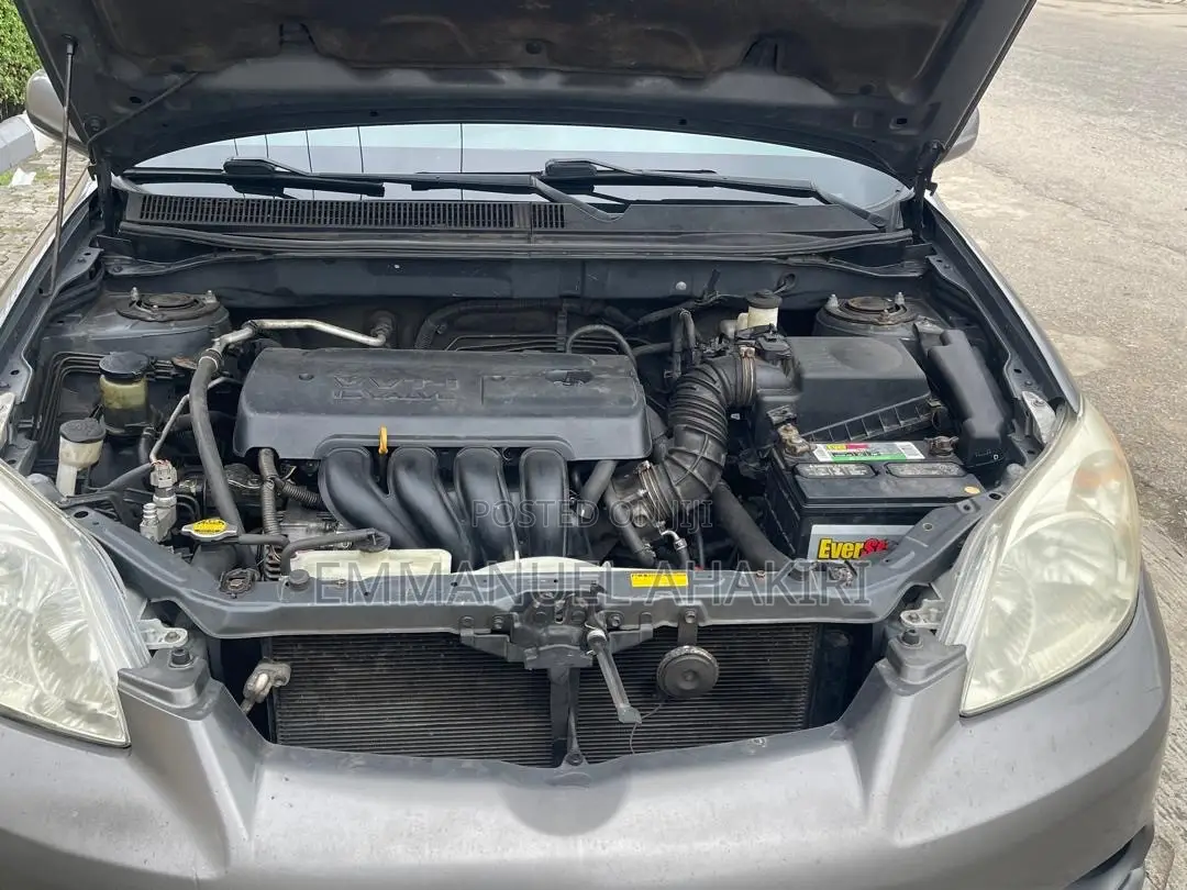 Toyota Matrix 2007 Gray