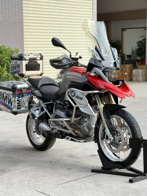 BMW R1200 GS Adventure 2014 Red