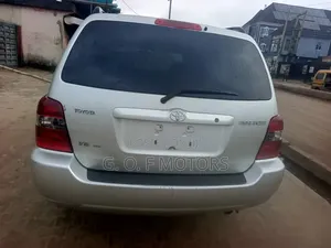Toyota Highlander 2006 Silver