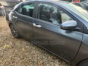 Toyota Corolla 2016 Gray