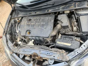 Toyota Corolla 2016 Gray