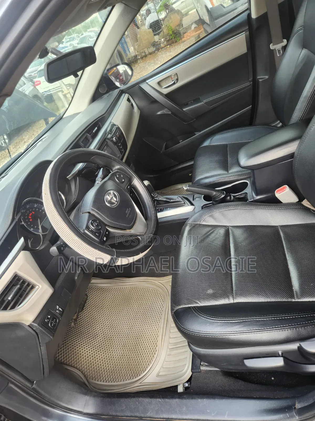 Toyota Corolla 2016 Gray
