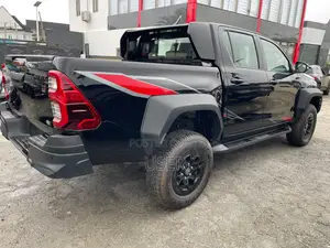 New Toyota Hilux GR SPORT II 2026 Black