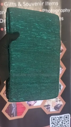 Asoòkè Material
