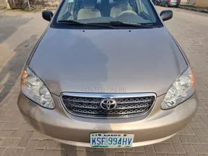Toyota Corolla LE 2007 Gold