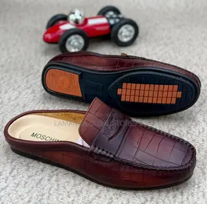 Clarks Scaled Leather Slip-on Loafer Mules in Brown
