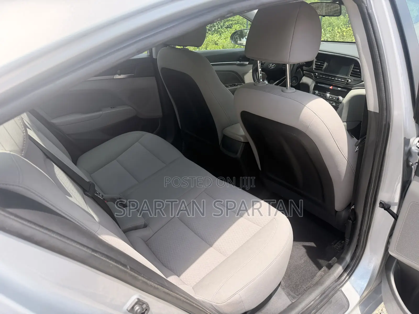 Hyundai Elantra 2020 Silver