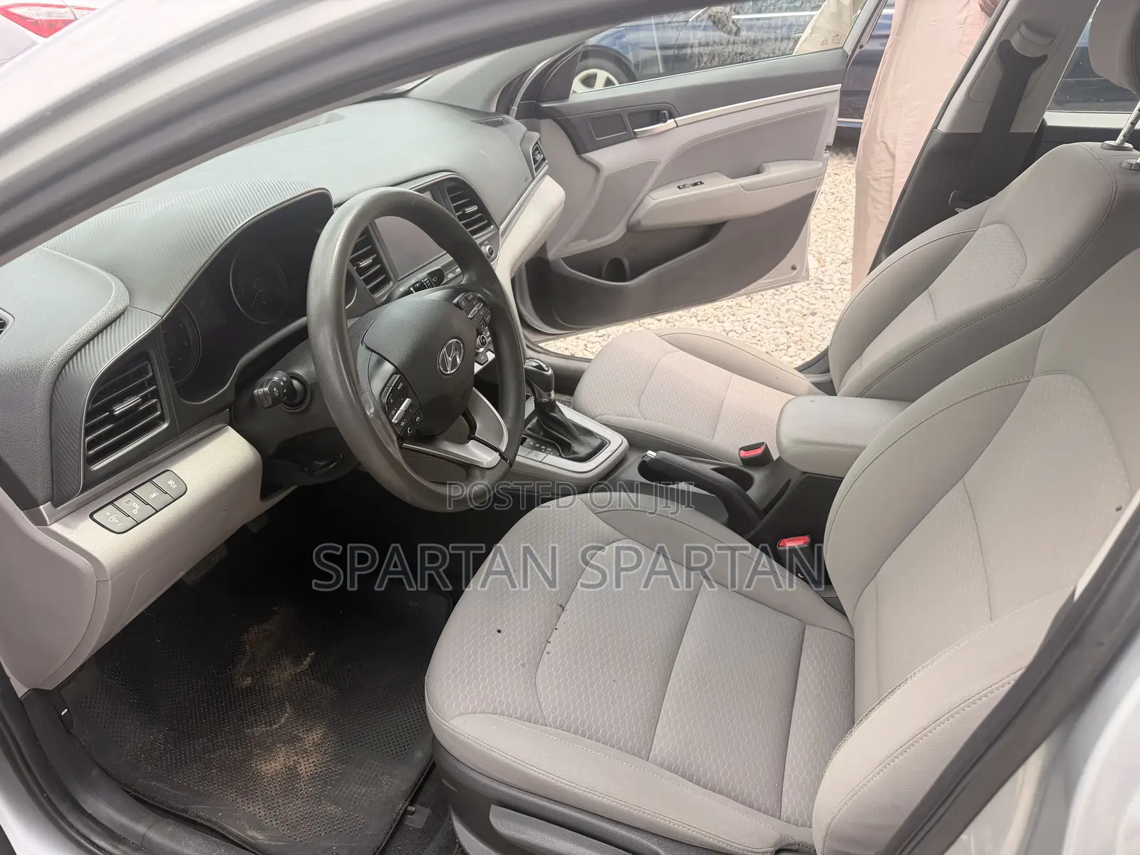 Hyundai Elantra 2020 Silver
