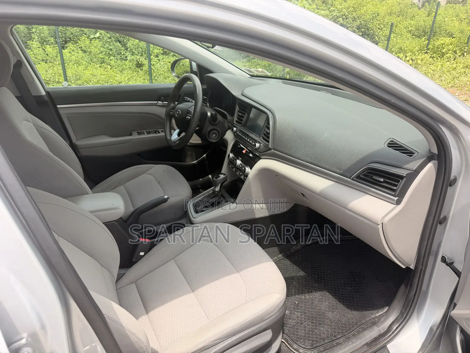 Hyundai Elantra 2020 Silver