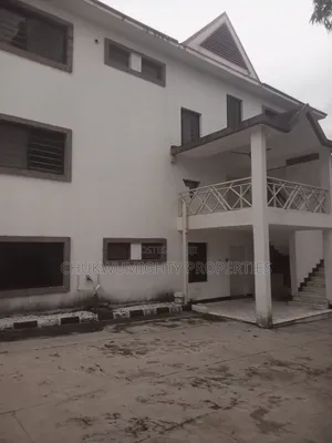 6bdrm Duplex in Maitama Property for rent