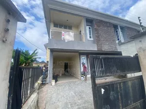 4bdrm Duplex in Lekki Phase 2 for rent