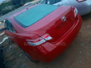 Toyota Camry 2011 Red