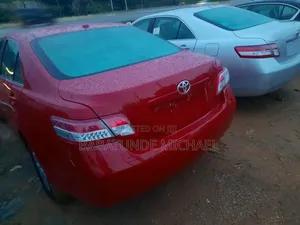 Toyota Camry 2011 Red