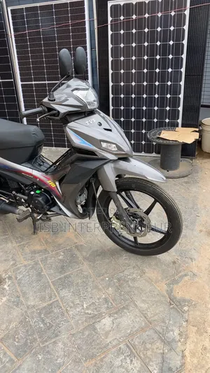 TVS Neo NX 2025 Silver