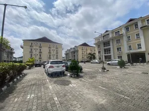 Furnished 3bdrm Apartment in Chevron for rent