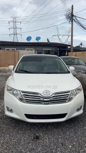 Toyota Venza 2010 White