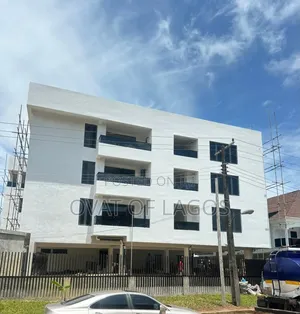 2bdrm Maisonette in Lekki Phase 1 for sale