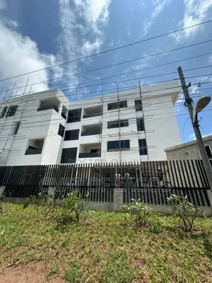 2bdrm Maisonette in Lekki Phase 1 for sale