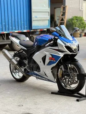 Suzuki GSX-R 2015 Blue