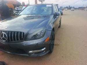 Mercedes-Benz C300 2012 Black