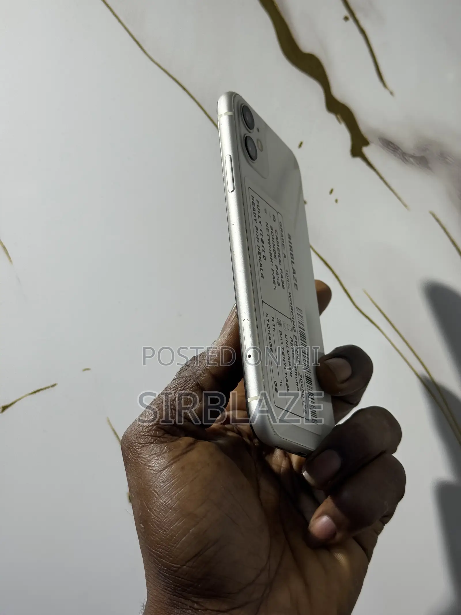 Apple iPhone 11 128 GB White