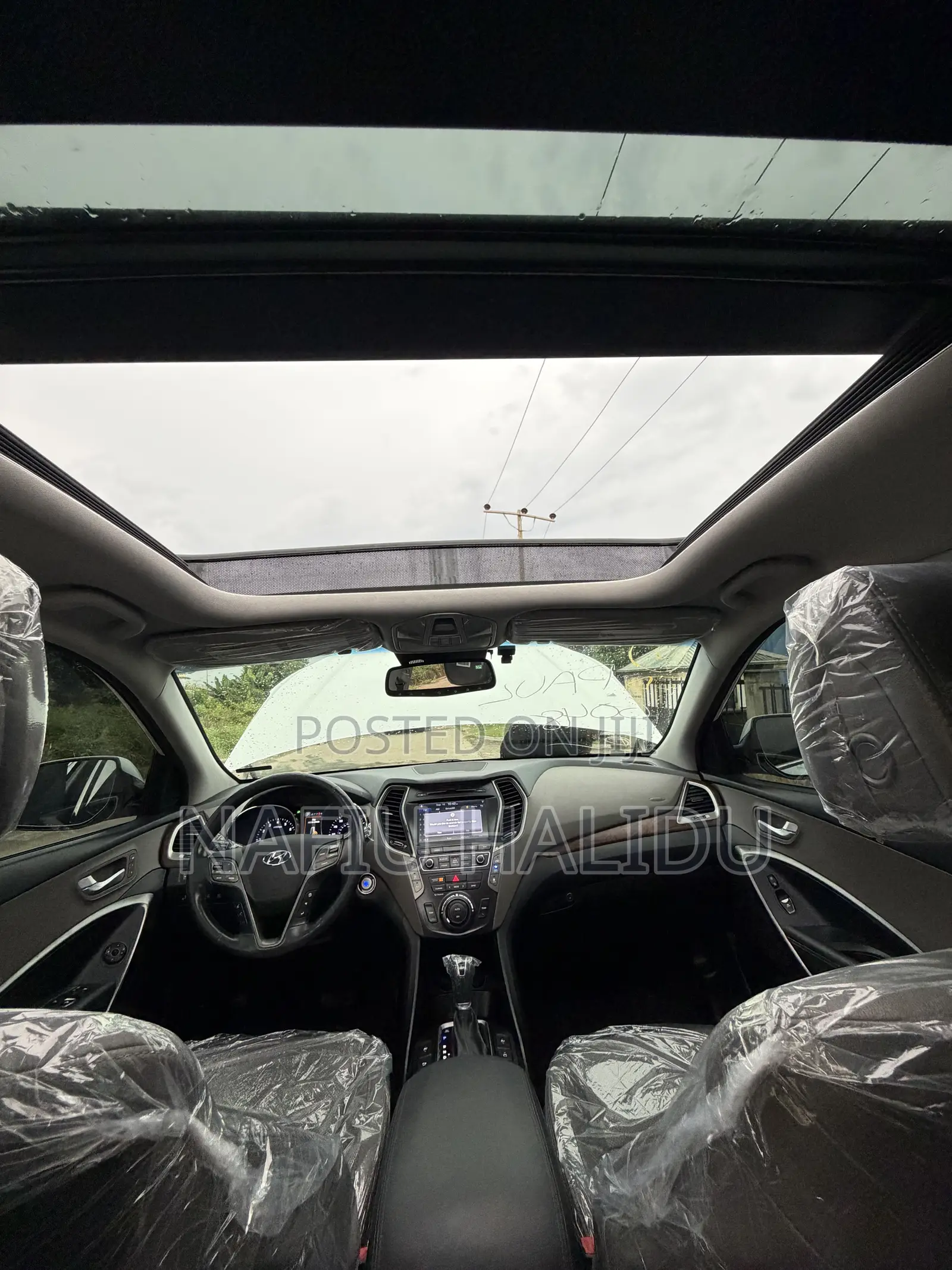 Hyundai Santa Fe 2018 White