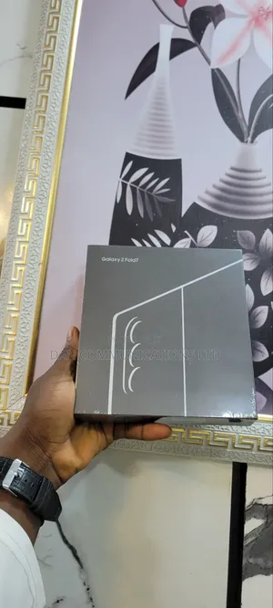 New Samsung Galaxy Z Fold7 512 GB Silver
