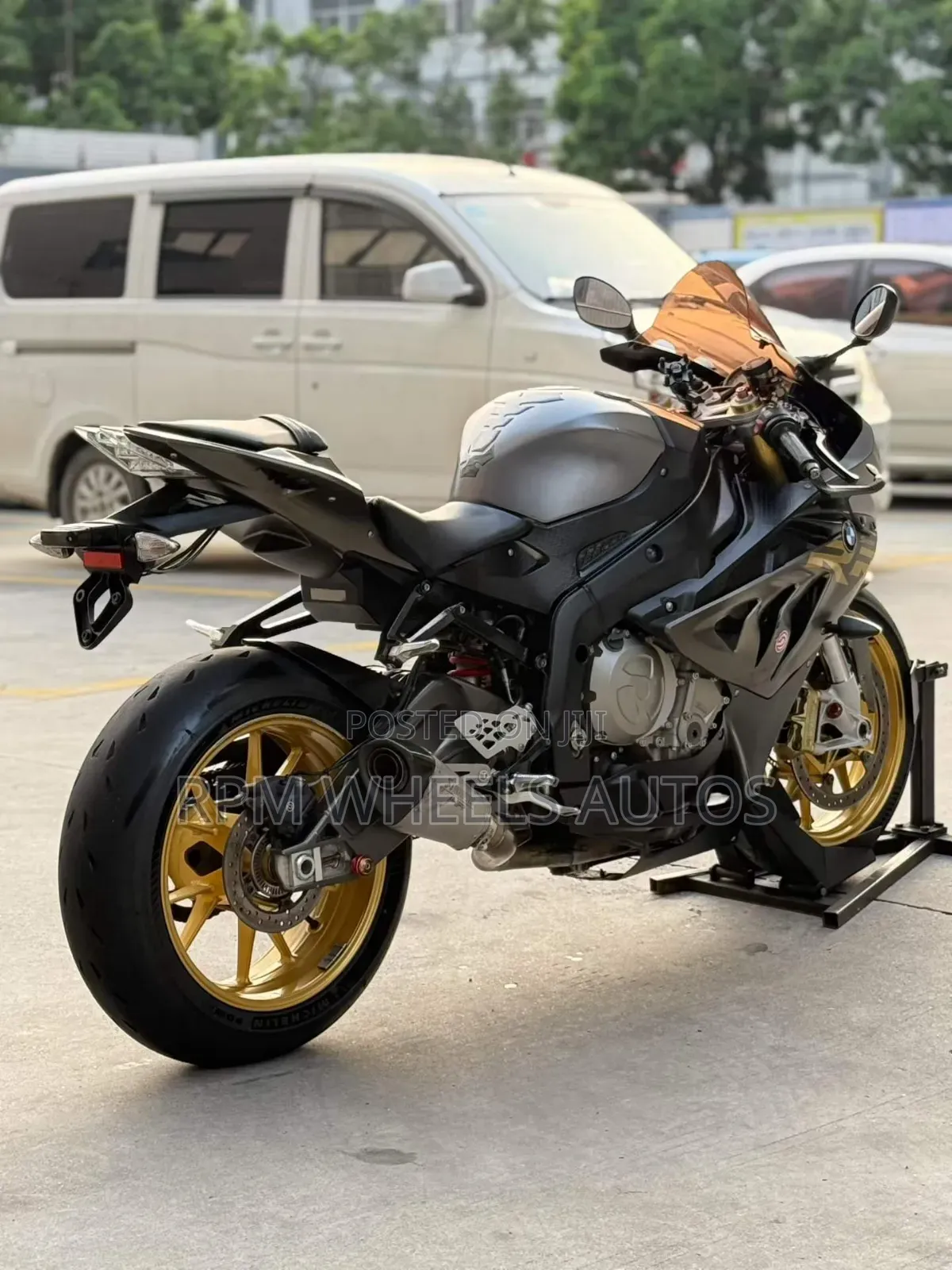 BMW S 1000 RR 2011 Brown