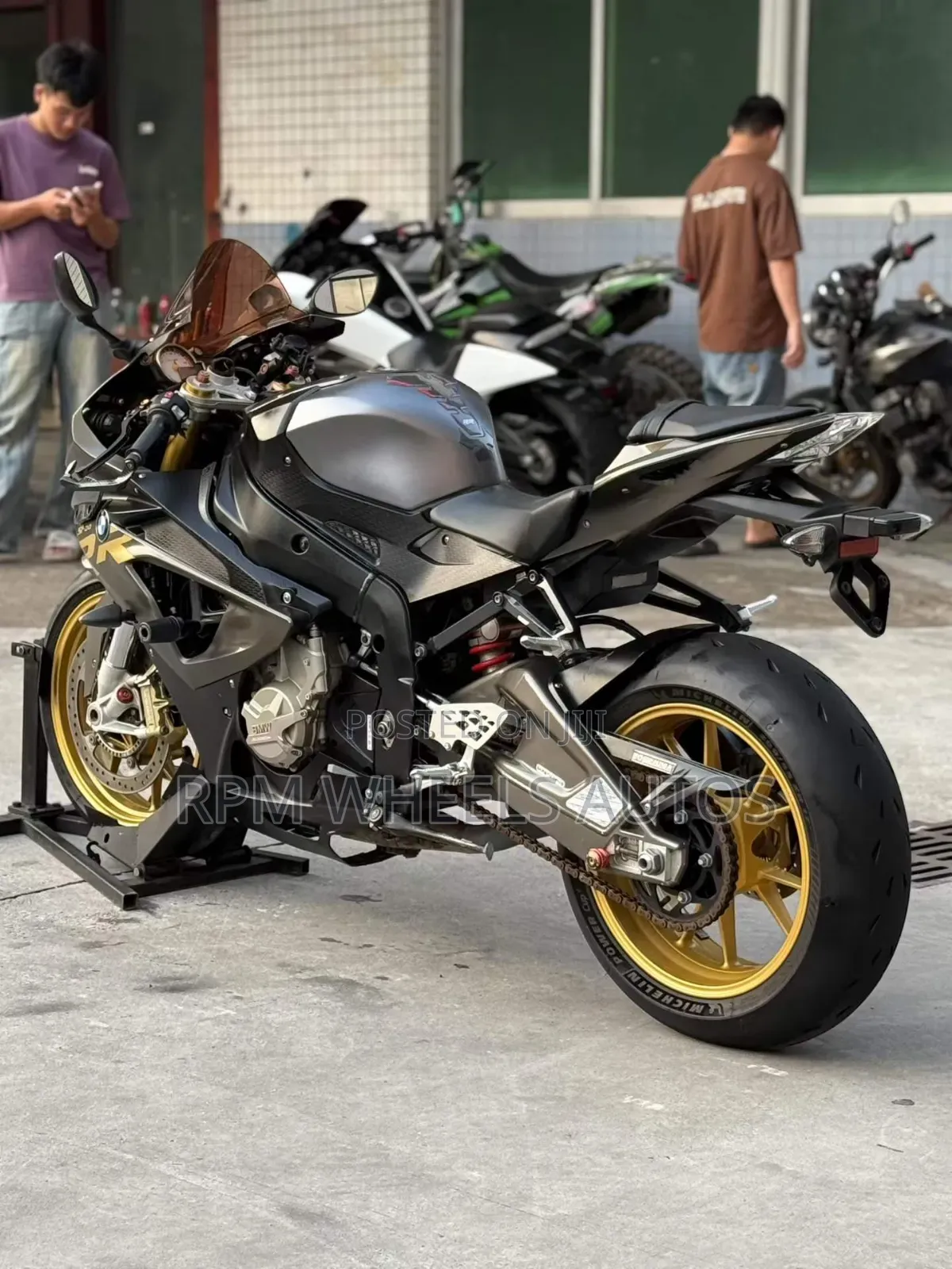 BMW S 1000 RR 2011 Brown