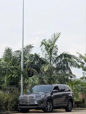 Toyota Highlander 2017 Gray